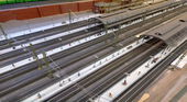 Bau der Oberleitung im gesamten Bahnhof fertig.