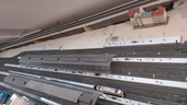 ohne Bahnhofsgebäude und alles ohne Oberleitungen